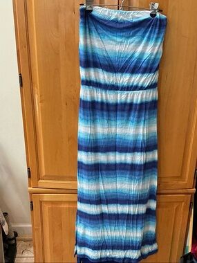 White House Black Market Blue & White Striped Strapless Maxi Dress